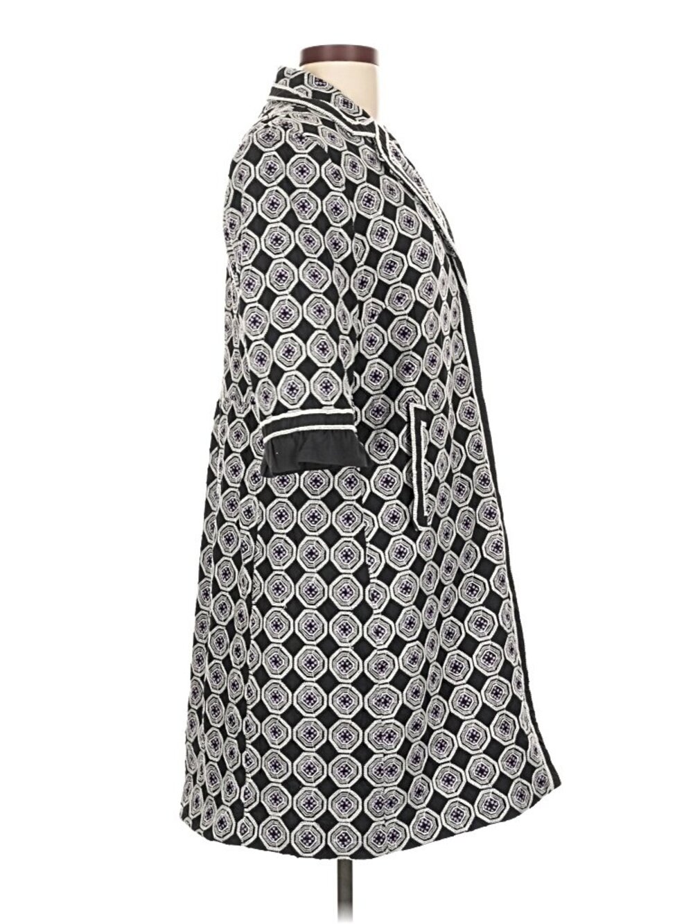 T Tahari Calypso Embroidered Geometric Sweater Jacket Black White Purple M/L (Es - Picture 5 of 9